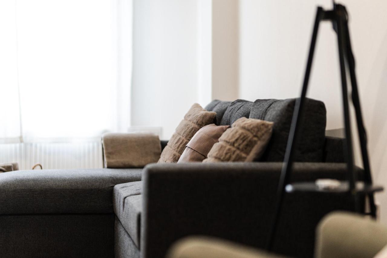 Volenter Lux Apartment Uno Baja Luaran gambar